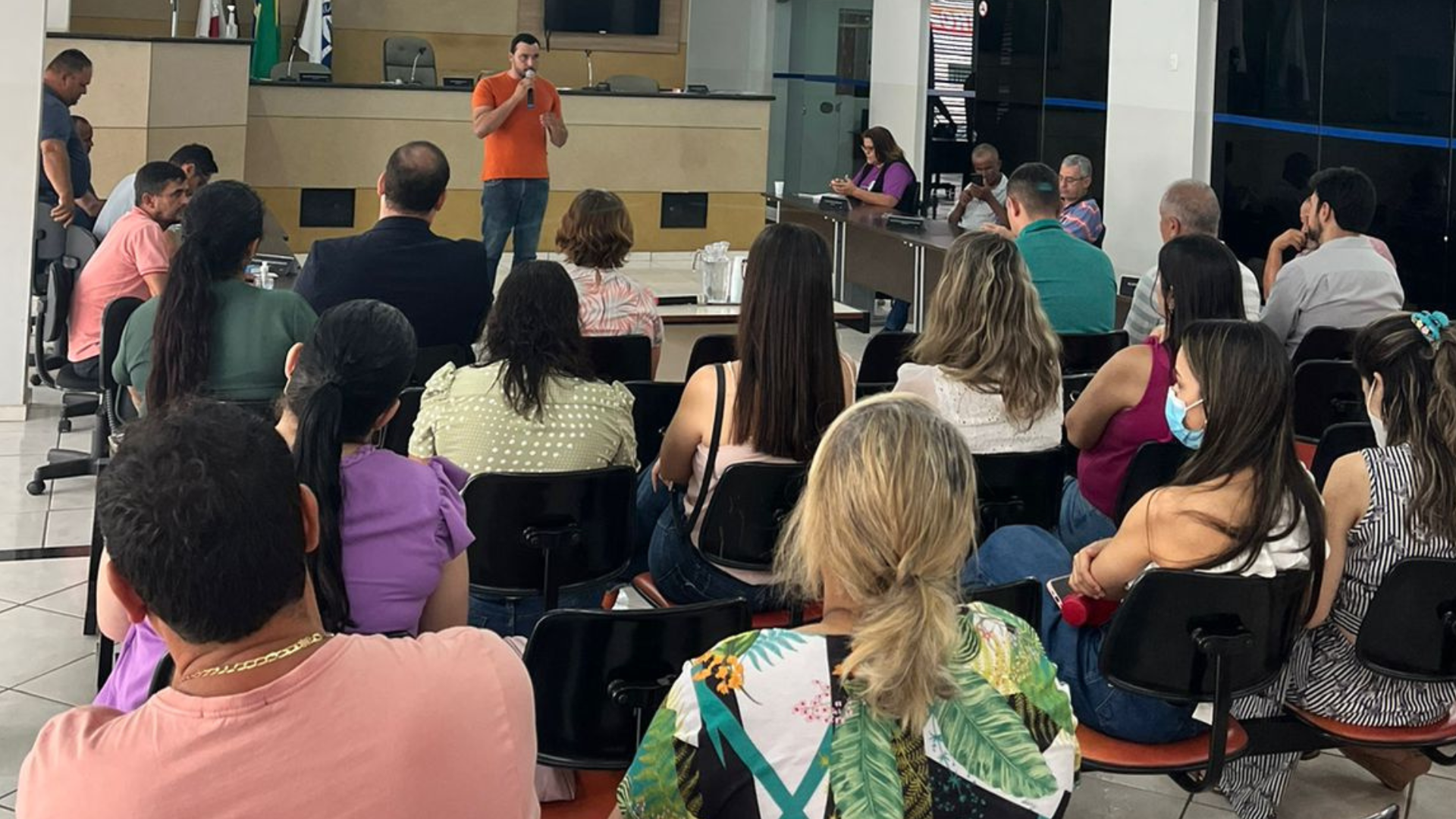 Câmara se reúne com servidores da saúde para discutir a valorização profissional da classe